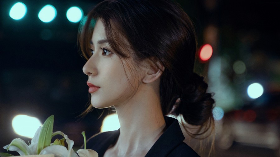 女神王秋紫 夜拍 4k美女壁纸高端桌面精选 – 高清 桌面壁纸 开放版权素材 免费下载 手机电脑通用背景图